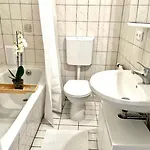 Appartement 2,5 Am Wuppertaler Opernhaus *