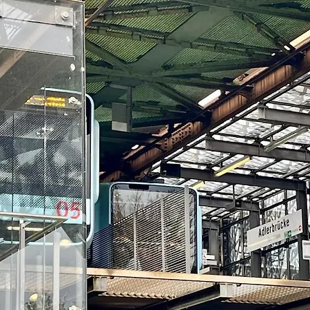 2,5 Am Wuppertaler Opernhaus Apartman