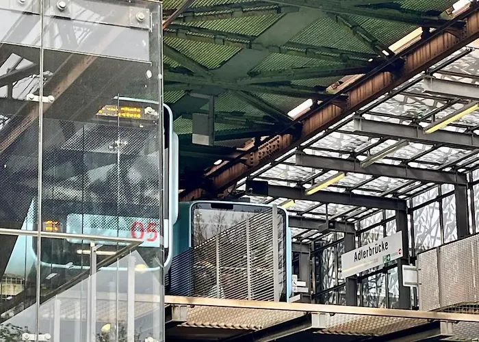 2,5 Am Wuppertaler Opernhaus Apartman